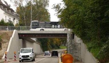 Gesperrte Straße in Stuttgart: Erneuerte Brücke frei – Wird der Schleichweg jetzt noch attraktiver?
