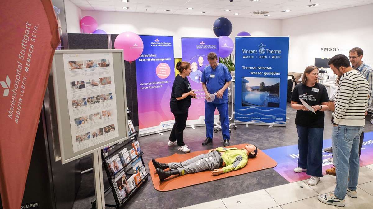Marienhospital in Stuttgart: Ungewöhnlicher Auftritt: Klinik wirbt im Einkaufszentrum um Personal - Stuttgart