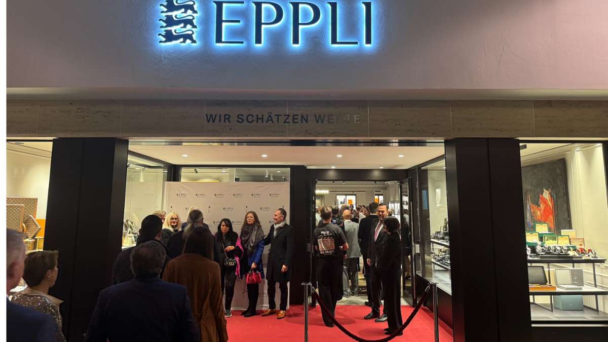 Auktionshaus startet in Stuttgart: Kaiser-Dose taucht nach 25 Jahren auf: Eppli feiert Eröffnung mit Geschichte - Startseite