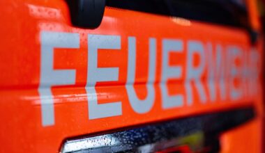 Feuerwehreinsatz in Esslingen: Wohnung nach Brand in Mehrfamilienhaus nicht mehr bewohnbar - News