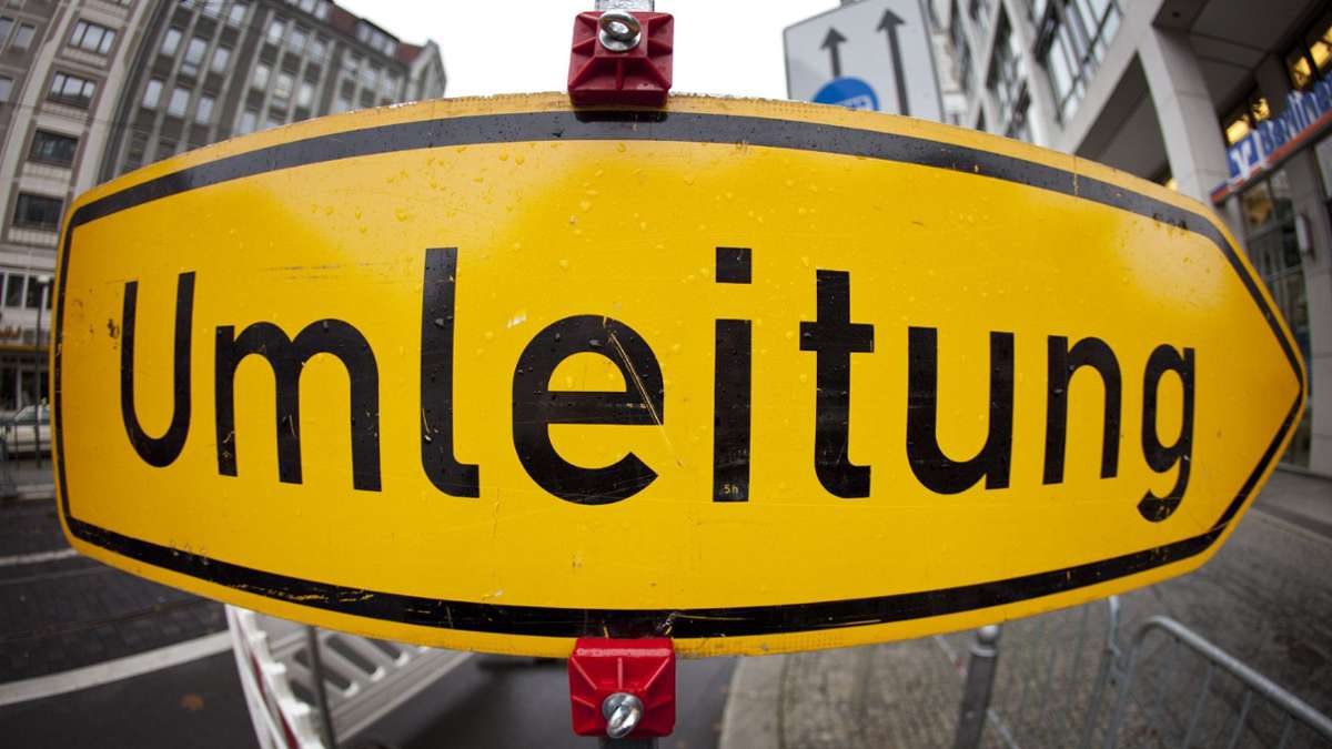 Straßensanierung in Stuttgart: Abfahrt von der B 14 zum Autobahnkreuz Stuttgart gesperrt