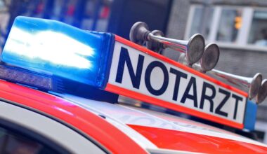 A8 Richtung Stuttgart gesperrt: Unfall mit drei Verletzten: Fahrer war „stark alkoholisiert“
