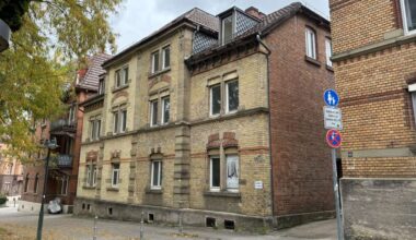 Leerstand in Stuttgart Ost: Seit Jahren leer stehendes Gebäude wirft Fragen auf