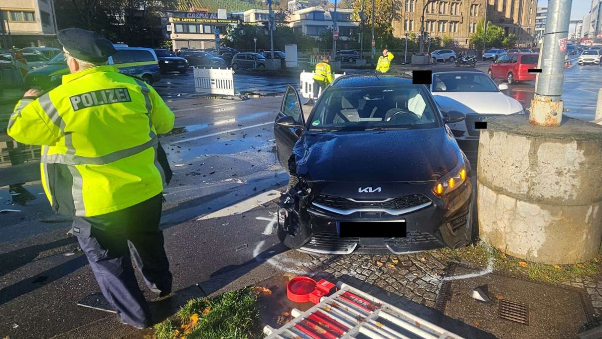 Hauptbahnhof in Stuttgart: Unfall legt Verkehr in der Stadtmitte lahm