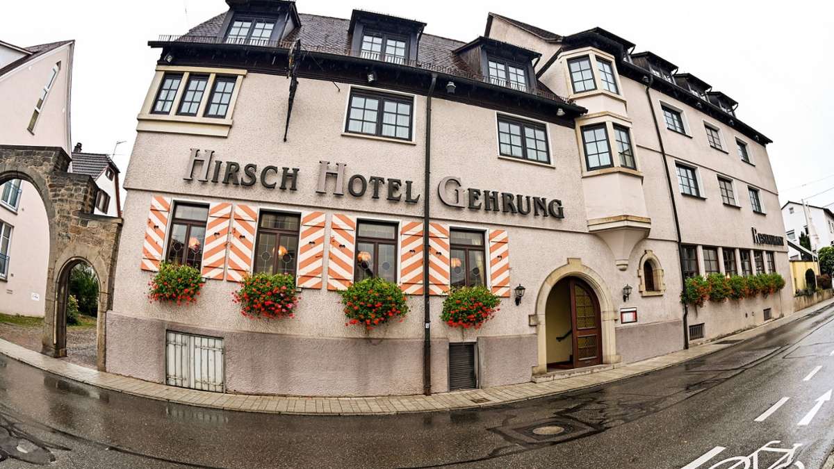 Hotel und Gastronomie in Ostfildern: Tea-Time und Barbetrieb: Das plant die neue Führung im „Hirsch“ - Ostfildern