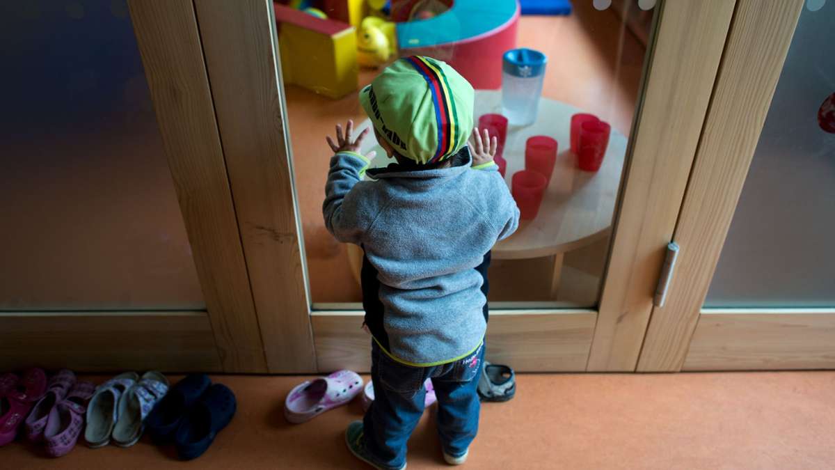 Kinderbetreuung in Stuttgart: Gebühren für städtische Kitas sollen auf bis zu 828 Euro im Monat steigen - Stuttgart