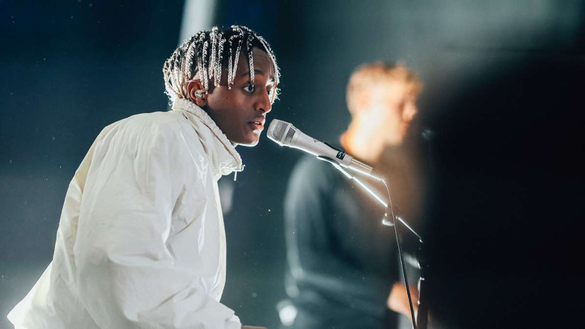 Konzert in Stuttgart: Frischer Pop-Rap aus Österreich – So war’s bei Bac in der Schräglage - Kultur