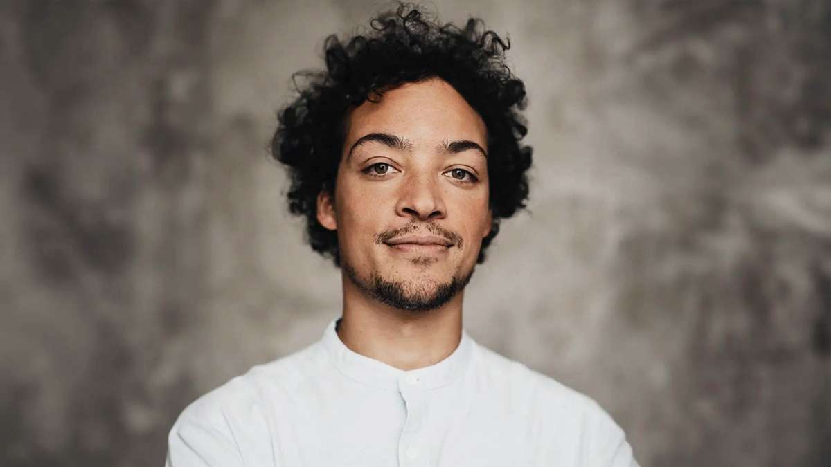 Stuttgarter Comedian: Aurel Mertz: Der Mann, der 19 Jahre Stuttgart überlebte