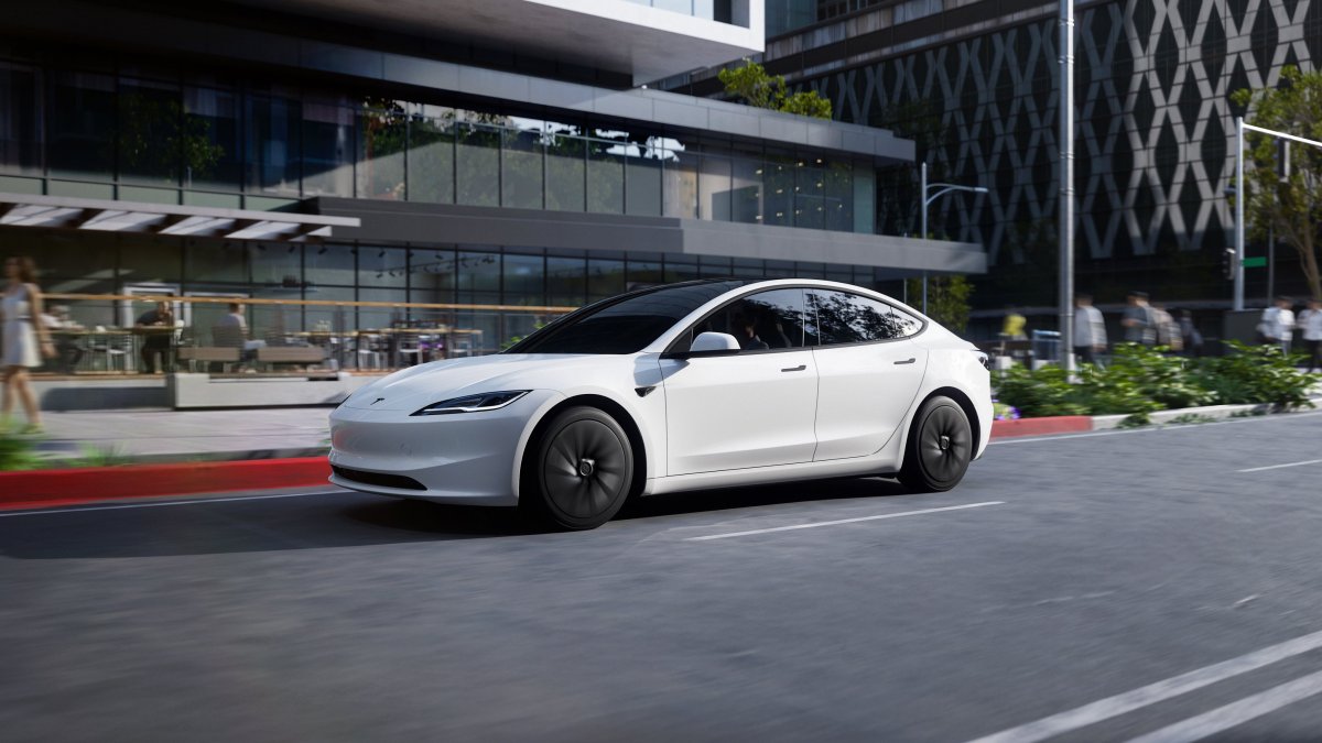 Tesla stellt neue Standard-Varianten des Model 3 und des Model Y vor