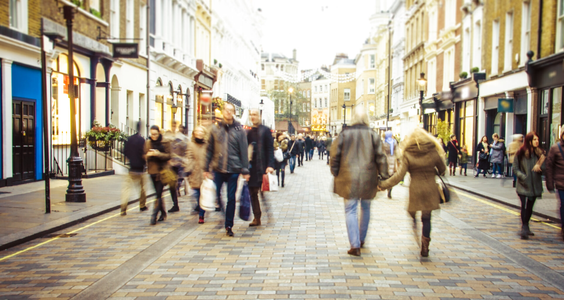 Gap kehrt nach Großbritannien zurück: Kultmarke eröffnet neue Geschäfte