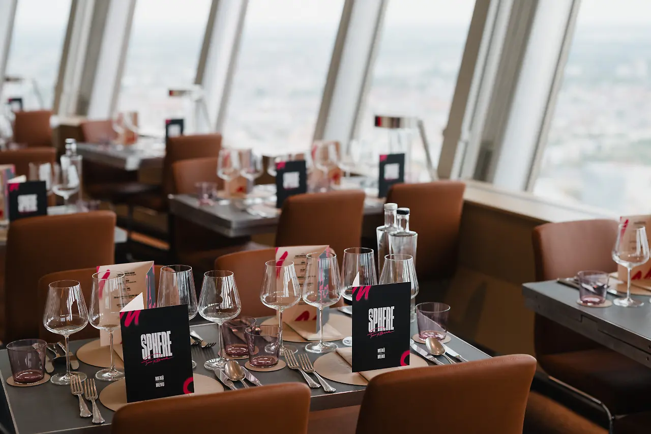 NH9_9223.jpg NH9_9223.jpg