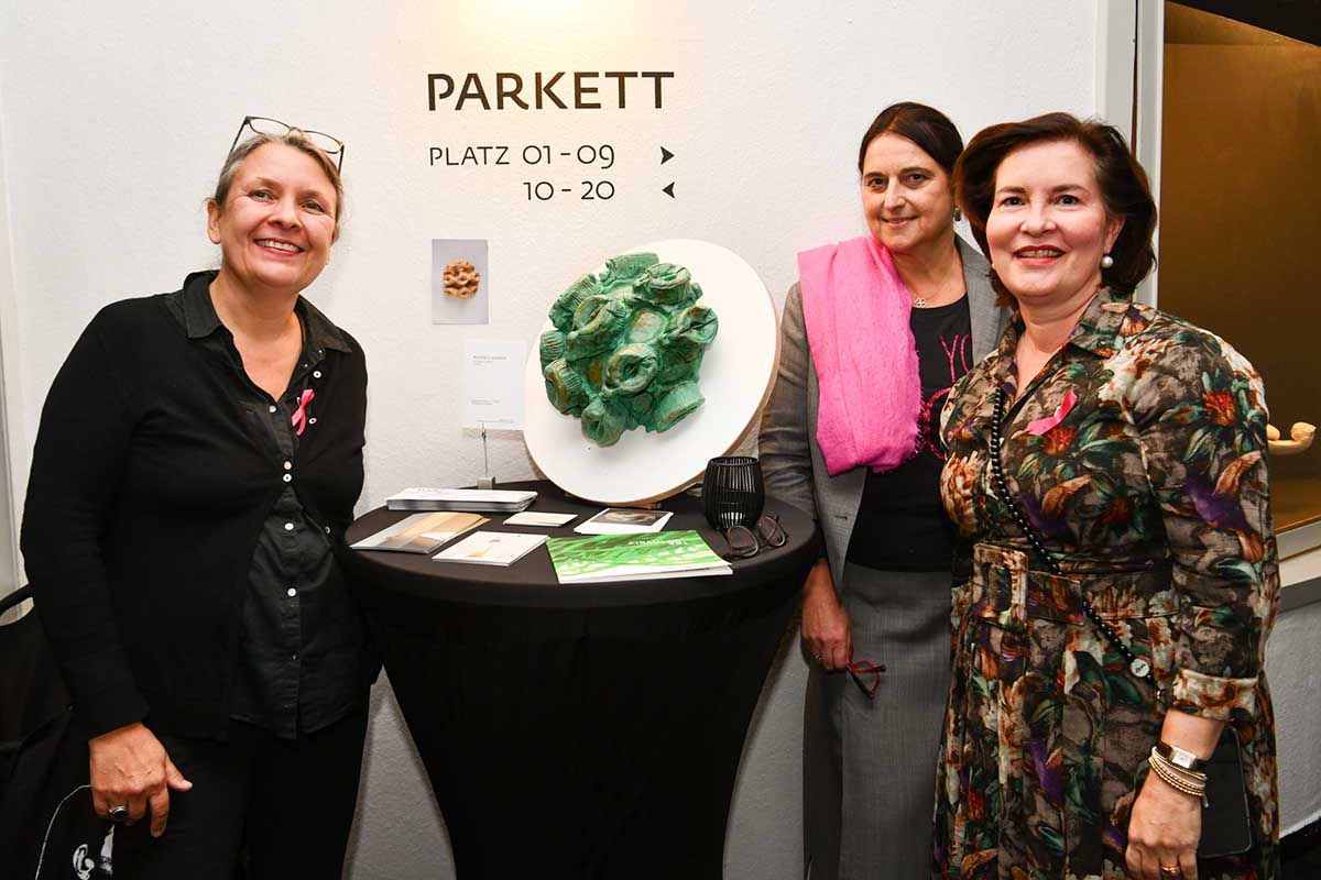 Pinktober-Kino-Event im Rex Wuppertal: Informationen zur Brustkrebs-Prävention und -Behandlung - blickfeld