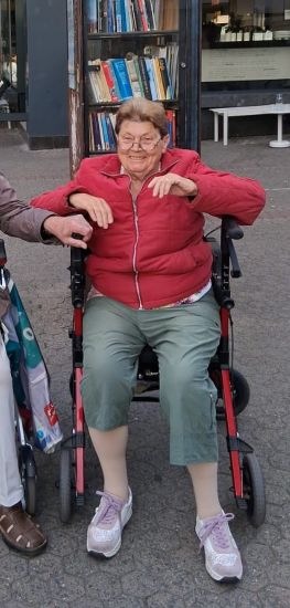 POL-F: 251008 - 1035 Frankfurt - Innenstadt: Vermisste Person