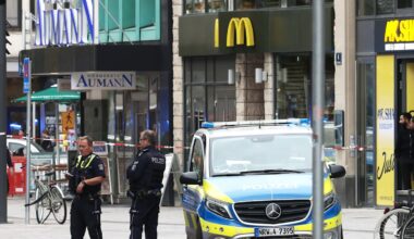 Nordrhein-Westfalen: Polizei schießt in Düsseldorfer Zentrum auf bewaffneten Mann