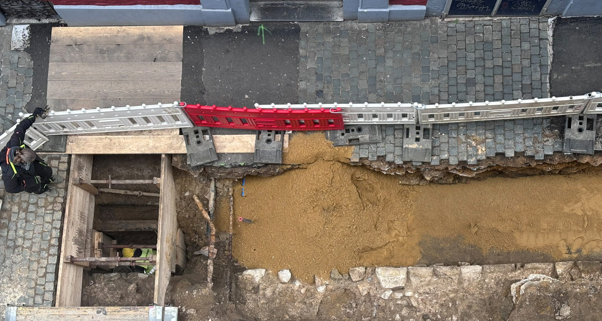 Aachens verborgenes Erbe: Archäologen entschlüsseln das Puzzle der Stadtgeschichte