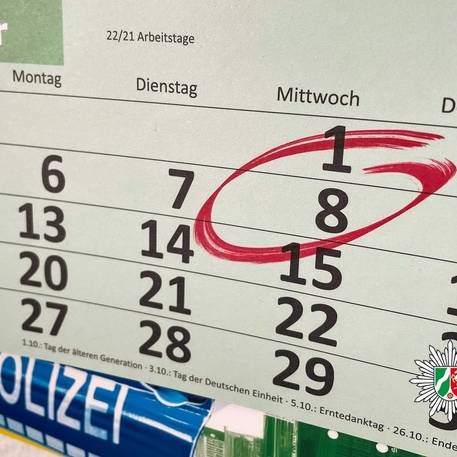 Heiße Phase für Bewerbungen zum Polizeistudium läuft - Polizei Bochum informiert