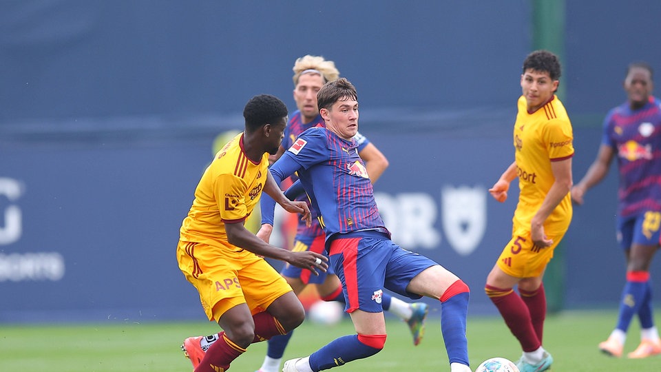 RB Leipzig verspielt 2:0-Führung - HFC verliert knapp in Hannover