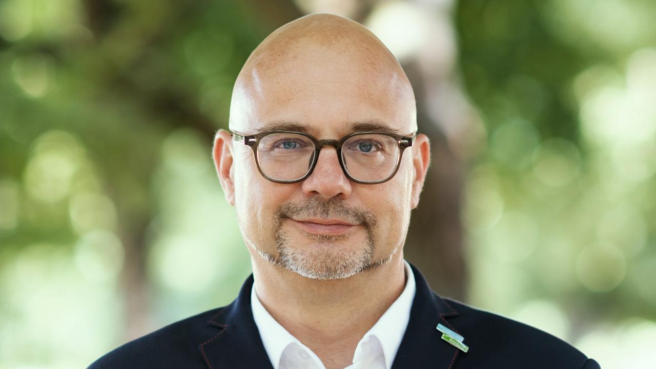 Brandenburg: Parteiloser Axel Strasser ist neuer Oberbürgermeister von Frankfurt (Oder)