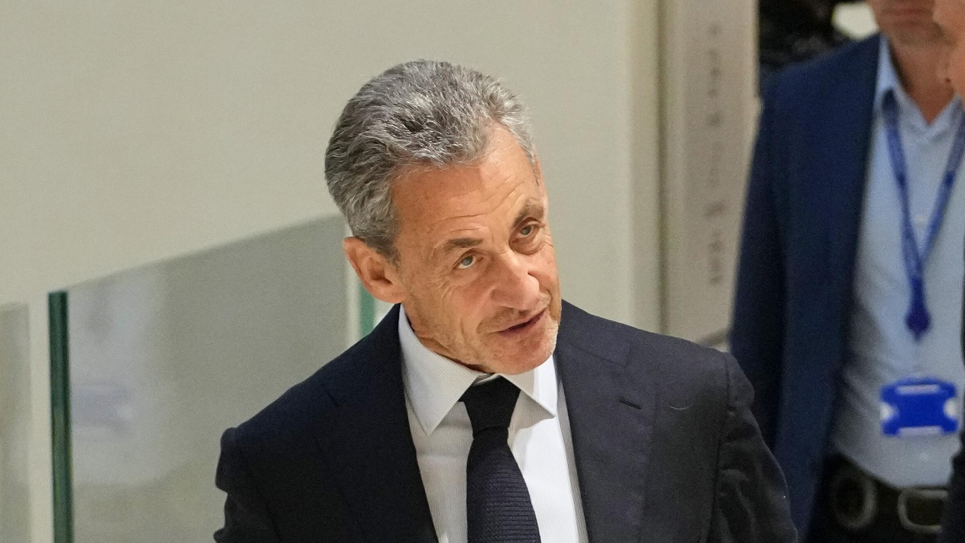 Der ehemalige französische Präsident Nicolas Sarkozy im Gericht in Paris 