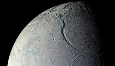 Kosmisches Data-Mining: Neue Analyse enthüllt Lebensbausteine auf Saturnmond Enceladus
