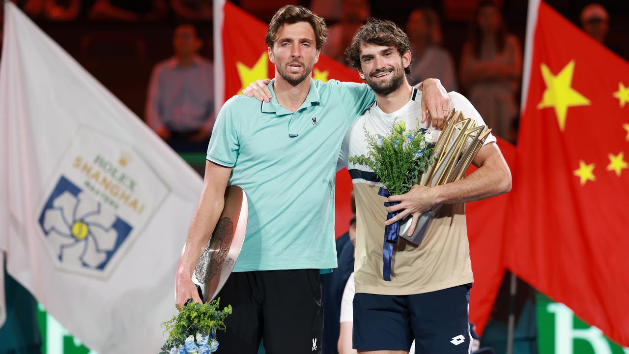 Masters-Finale in Shanghai: Shootingstar Vacherot gewinnt Familienduell gegen Rinderknech