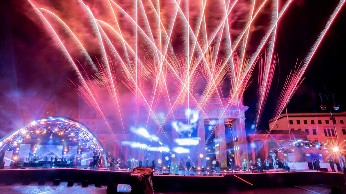 Hohe Kosten: Linke kritisiert Hamburgs Silvesterpläne