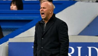 "Er wirkt wie ein Baby da draußen": Teurer Liverpool-Neuzugang wird von Legende zerlegt - SPOX.com