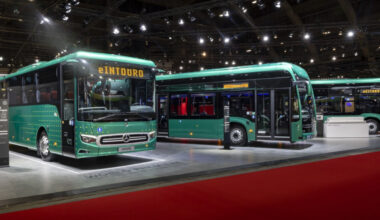 Spannendes Debüt: Mercedes-Benz eIntouro auf der Busworld Europe: Daimler Buses feiert Weltpremiere des Mercedes-Benz eIntouro auf der Busworld Europe - News - Mercedes-Fans