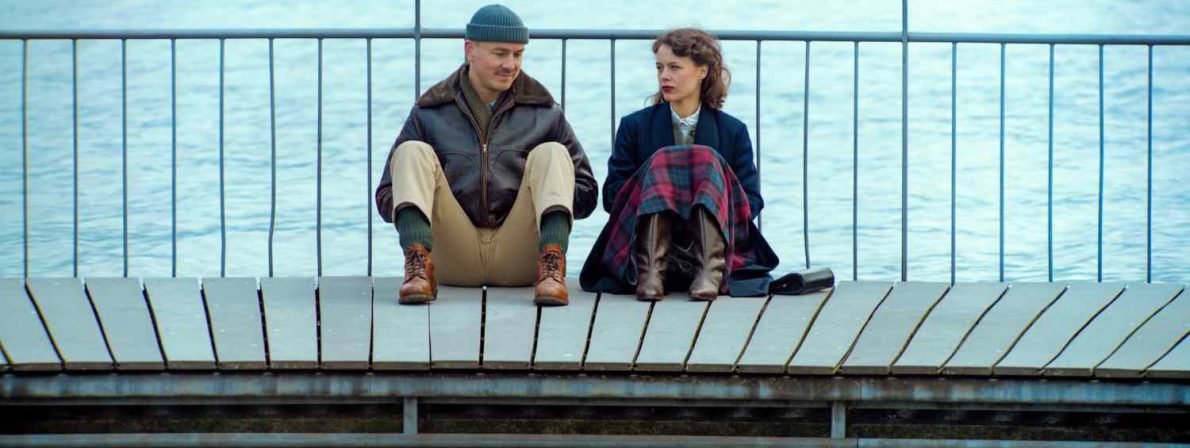 James Larkin White (Albrecht Schuch) und Julika (Paula Beer) in Zürich (Foto: C-FILMS AG/Walker+Worm Film)