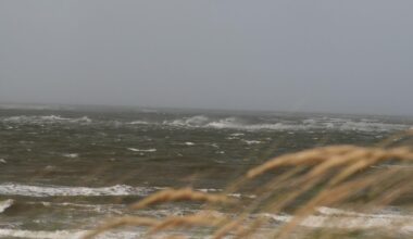 Schwere Sturmflut und Sturmböen an der Nordseeküste erwartet