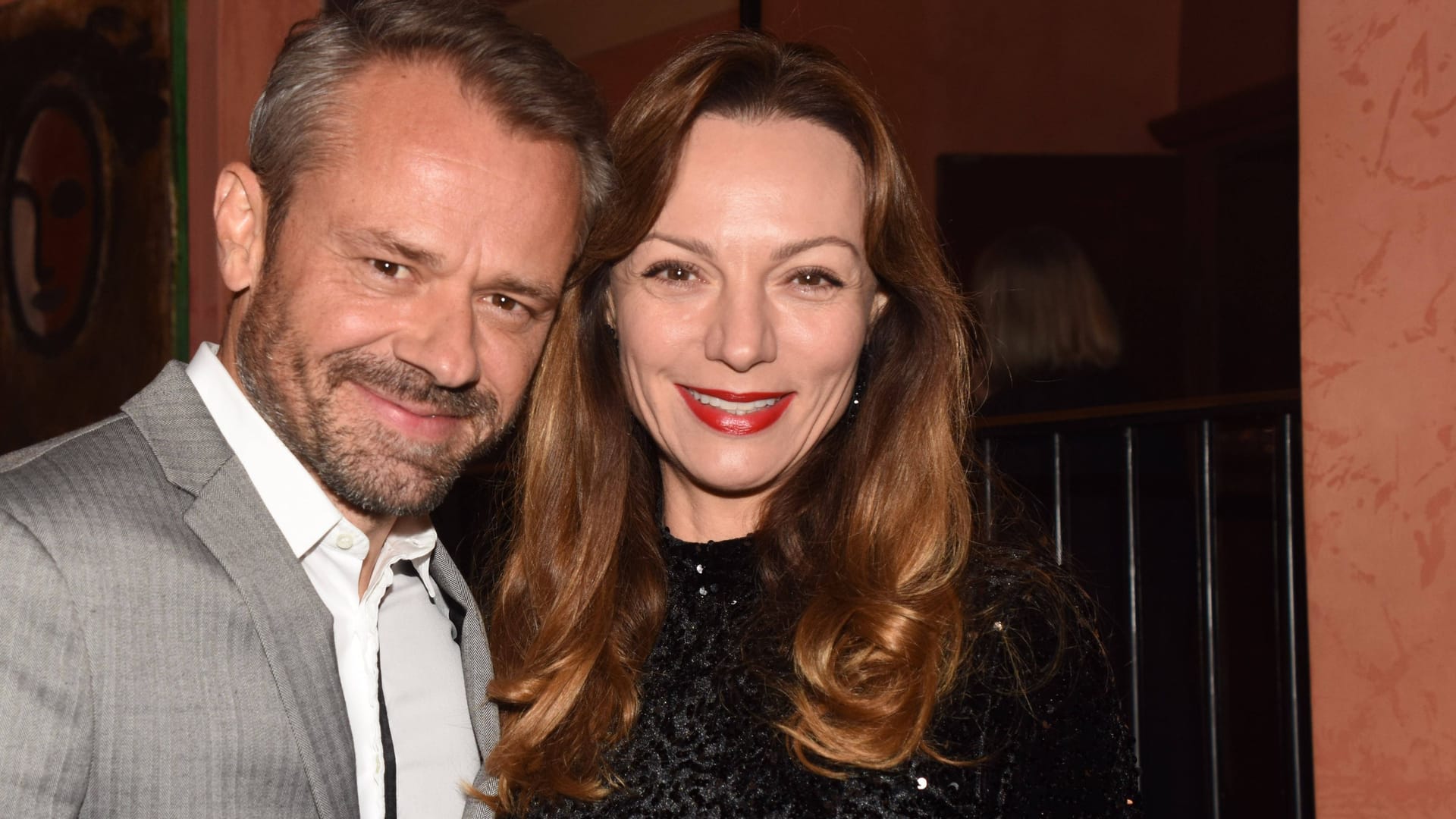 Sven Waasner und Viola Wedekind; Die beiden TV-Stars sind ein Liebespaar.