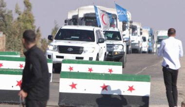 Der Rote Halbmond liefert humanitäre Hilfe in die im Süden Syriens gelegene Provinz Suwayda