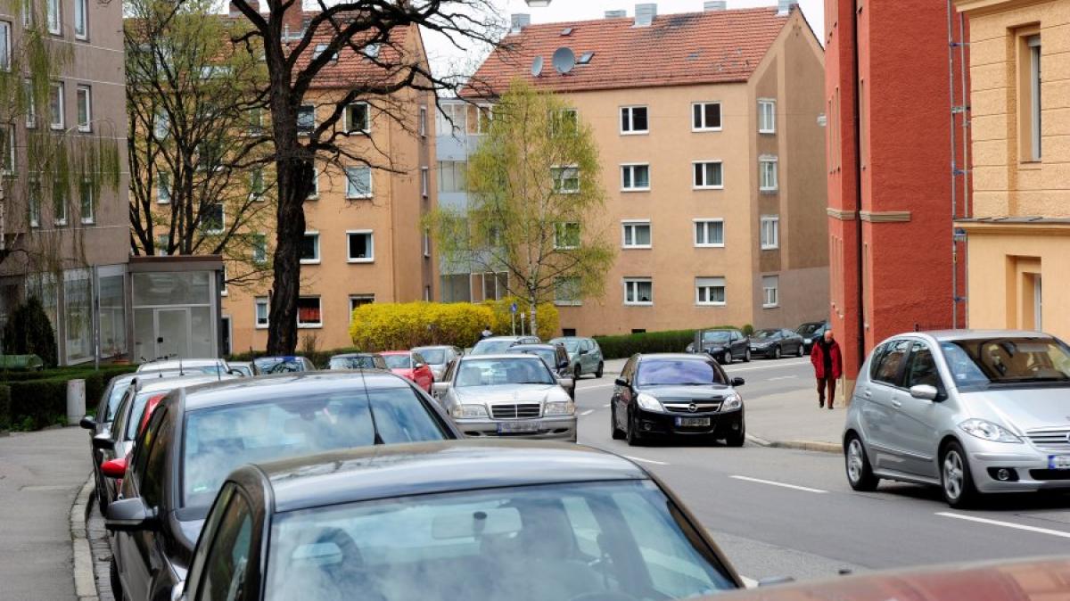 Schwarz-Grün drängt auf Tempo 30 am Klinkerberg in Augsburg