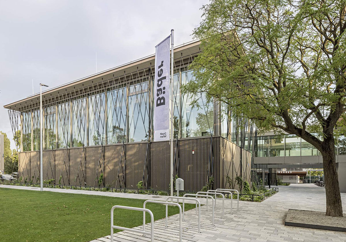 Schwimmbaderweiterung in Wien von illiz architektur / Brücken zwischen Becken - Architektur und Architekten - News / Meldungen / Nachrichten