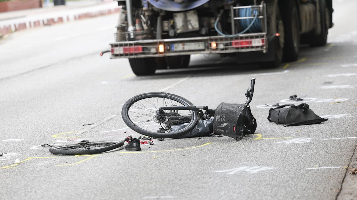 Radverkehr in Hamburg: „Haben das Gefühl, dass jeder Getötete in ein schwarzes Loch fällt und es geht weiter wie bisher“