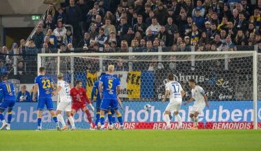 Regionaliga: Carl Zeiss Jena erobert gegen Lok Leipzig die Tabellenspitze