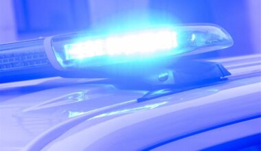 76-Jährige will im Bremer Hauptbahnhof einer Frau den Koffer rauben