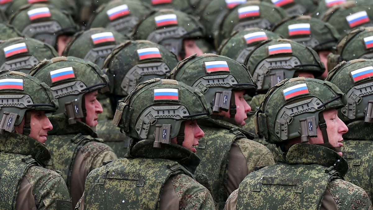 Jetzt senkt Russland die Militärausgaben – so verändert sich Putins Kriegswirtschaft - WELT