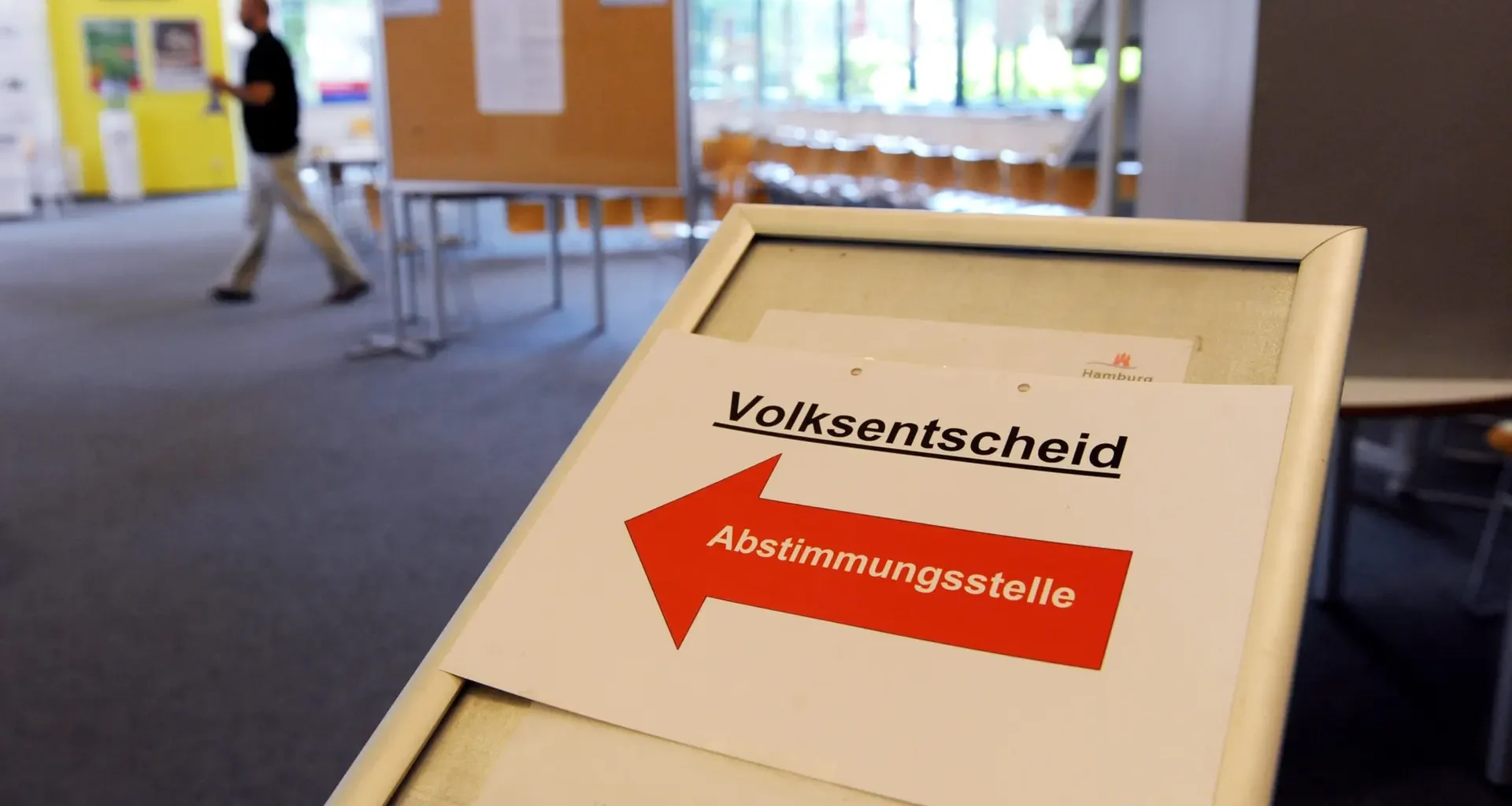 Hamburger stimmen am Sonntag über zwei Volksentscheide ab