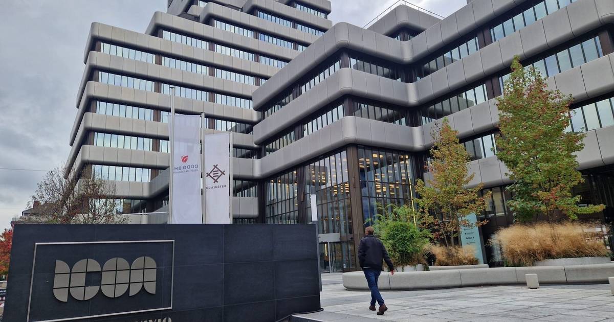 Icon Düsseldorf: Gebäude-Modernisierung geht voran