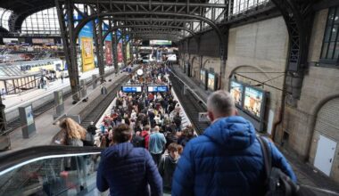 Kabelschaden in Hamburg, Stellwerk in Köln kaputt – Bahnverkehr eingeschränkt