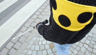Wie viele Menschen in Mönchengladbach blind oder gehörlos sind 
