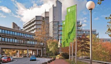 Ist die Bergische Uni Wuppertal schön?