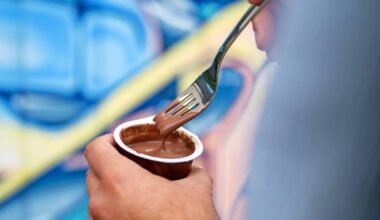 Trend kommt nach Krefeld: Pudding mit Gabel essen