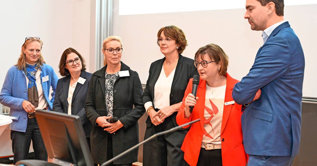 Jobsuche in Wuppertal: Was Jugendlichen wirklich hilft