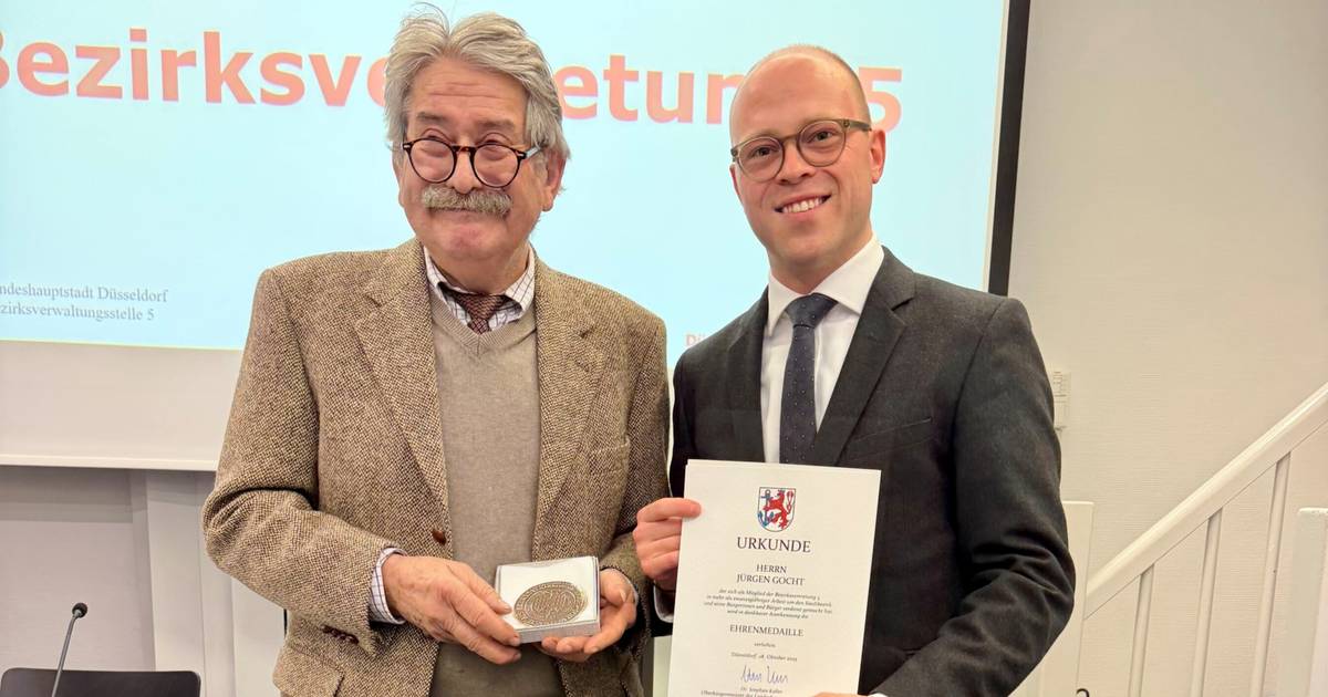 Viele Mitglieder verlassen die Bezirksvertretung im Düsseldorfer Norden