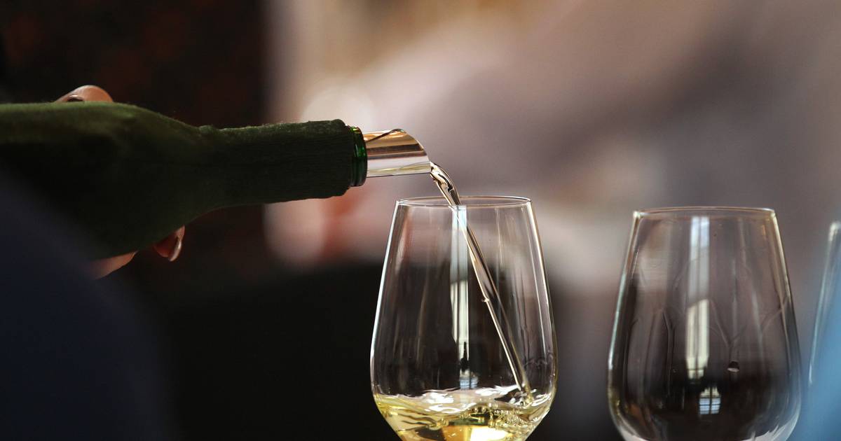 Auszeichnung von Falstaff - die 20 besten Weinbars in Düsseldorfs