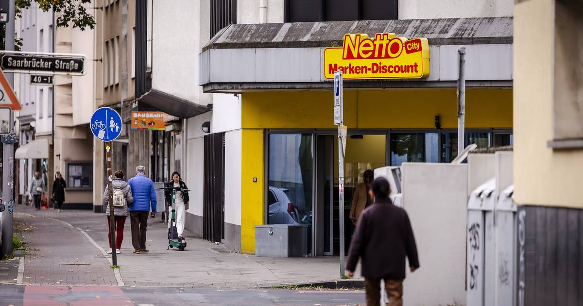 Jugendbande soll hinter neun Raubüberfällen mit Messern stecken