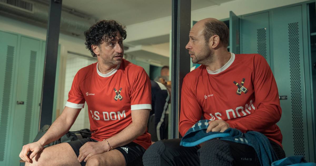 Moritz Führmann und Serkan Kaya in Netflix-Serie "Alphamännchen"