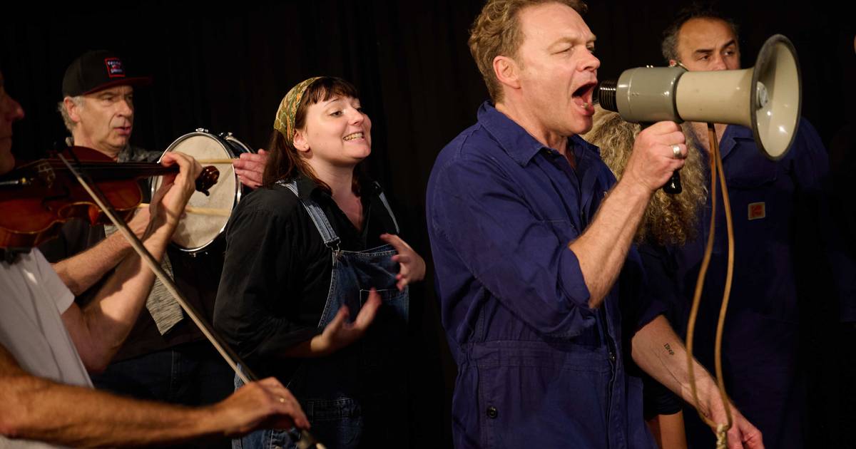 Musical "Baha und die wilden 70er" feiert im Comedia-Theater in Köln Premiere